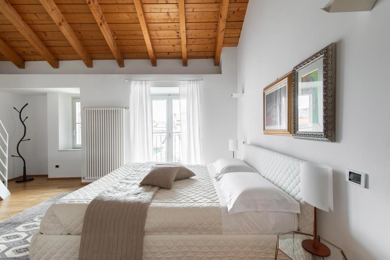A Casa Nuccia Mansarda By Holiday Solutions Como Exterior foto
