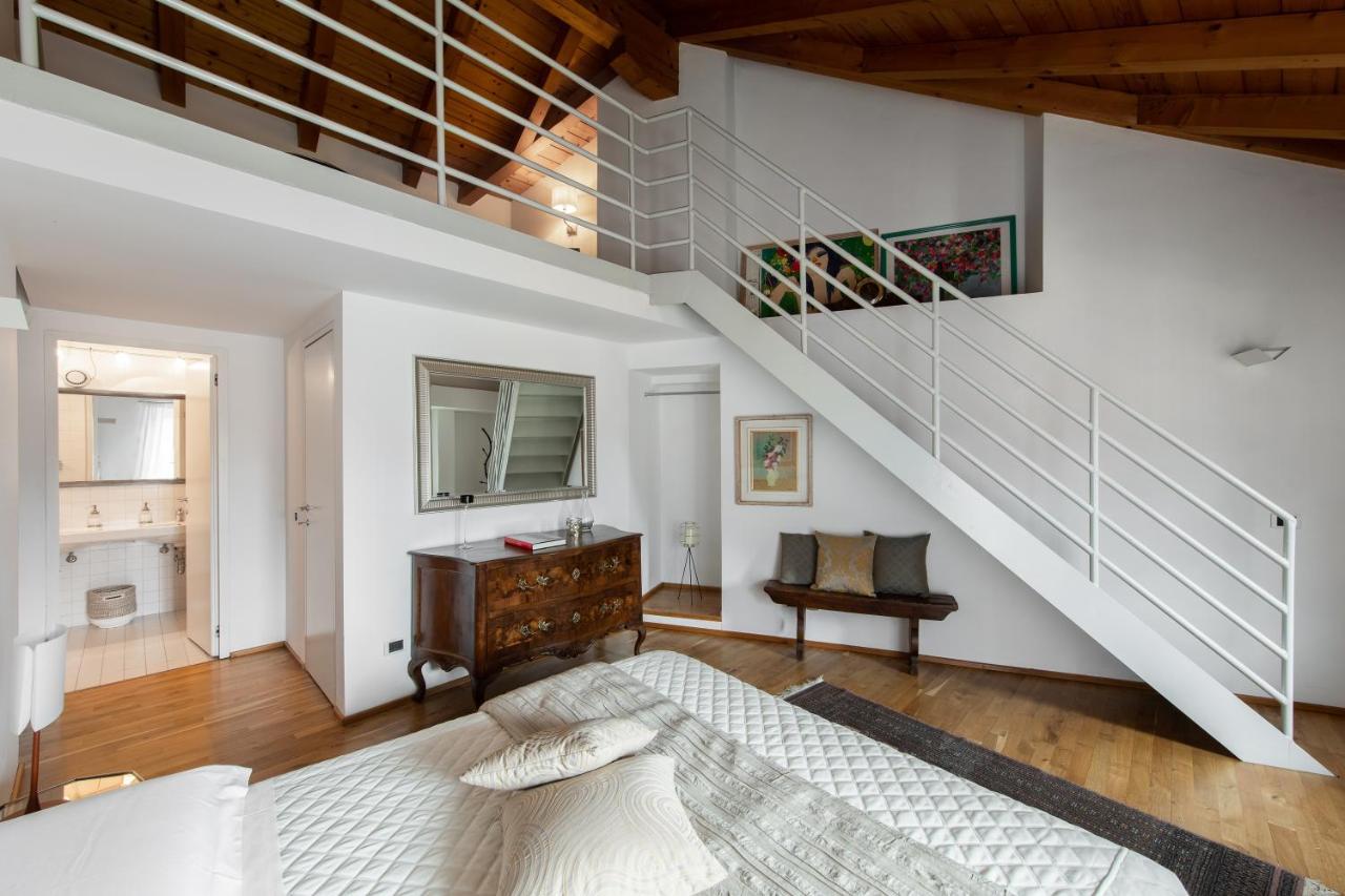 A Casa Nuccia Mansarda By Holiday Solutions Como Exterior foto
