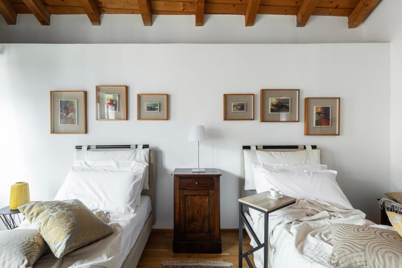 A Casa Nuccia Mansarda By Holiday Solutions Como Exterior foto