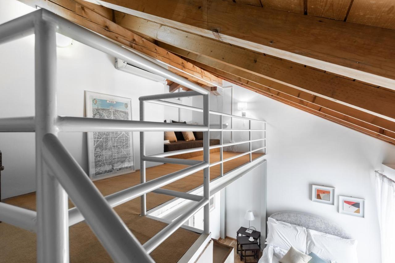 A Casa Nuccia Mansarda By Holiday Solutions Como Exterior foto